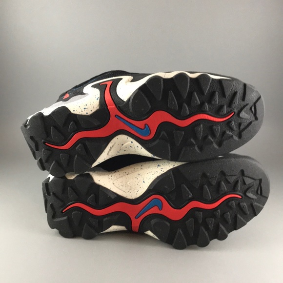 Nike ACG Air Skarn 'Habanero Red' - Picture 5 of 8